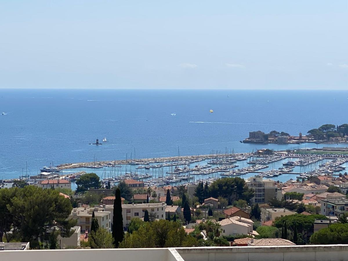 Superbe T2 44M2 - Grande Terrasse Vue Mer Panoramique Exceptionnelle Piscine - Parking Bandol Exteriér fotografie