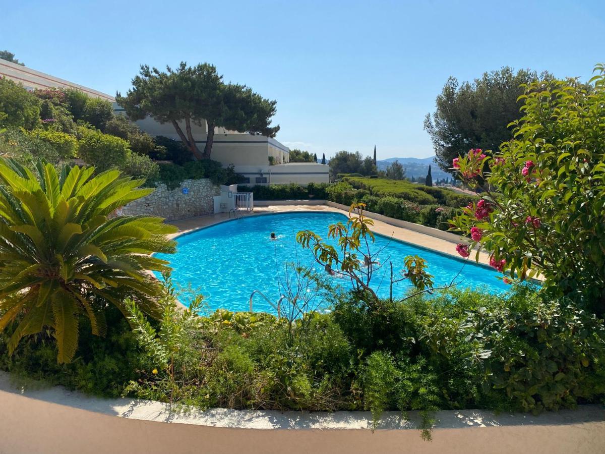 Superbe T2 44M2 - Grande Terrasse Vue Mer Panoramique Exceptionnelle Piscine - Parking Bandol Exteriér fotografie