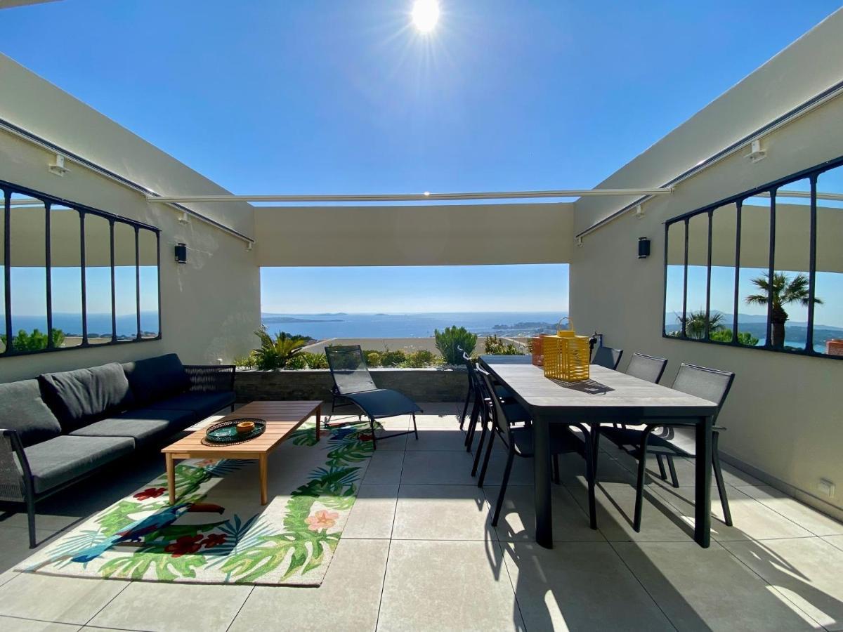 Superbe T2 44M2 - Grande Terrasse Vue Mer Panoramique Exceptionnelle Piscine - Parking Bandol Exteriér fotografie